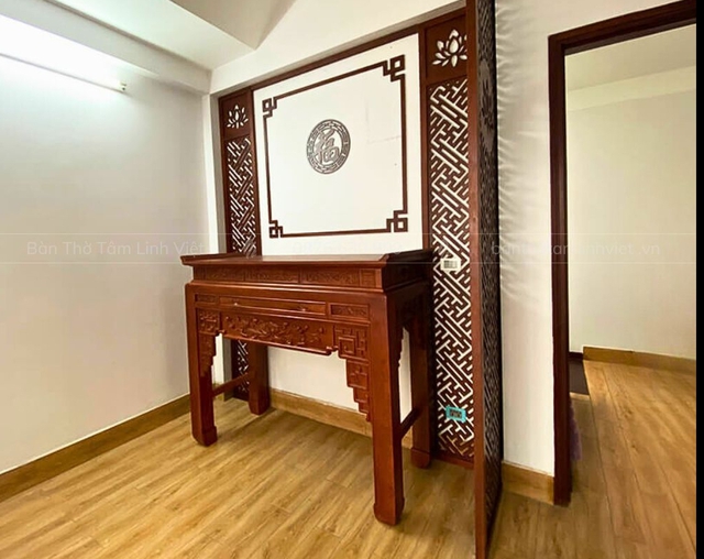 Tại sao kh&ocirc;ng n&ecirc;n sử dụng b&agrave;n thờ m&agrave;u trắng? - Ảnh 4.