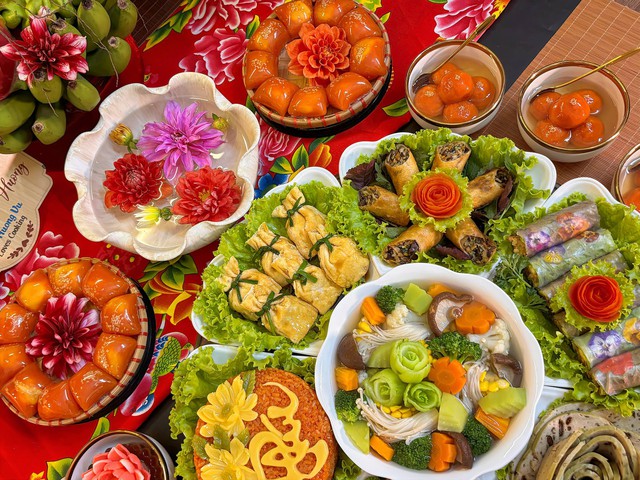 Mâm cúng Rằm tháng Giêng giá vài trăm nghìn đồng, đẹp xuất sắc được chị em thi nhau đặt hàng - Ảnh 5. Mâm cúng Rằm tháng Giêng giá vài trăm nghìn đồng, đẹp xuất sắc được chị em thi nhau đặt hàng - Ảnh 5.