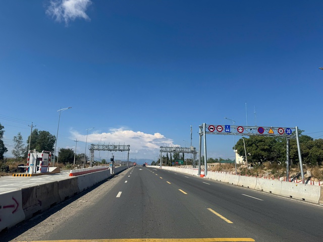 Tin s&aacute;ng 4/3: Th&ecirc;m một trường hợp được nghỉ hưu sớm kh&ocirc;ng bị trừ lương hưu; quy định mới nhất li&ecirc;n quan đến đăng k&yacute; thường tr&uacute; từ ng&agrave;y 15/3 tới đ&acirc;y - Ảnh 4.