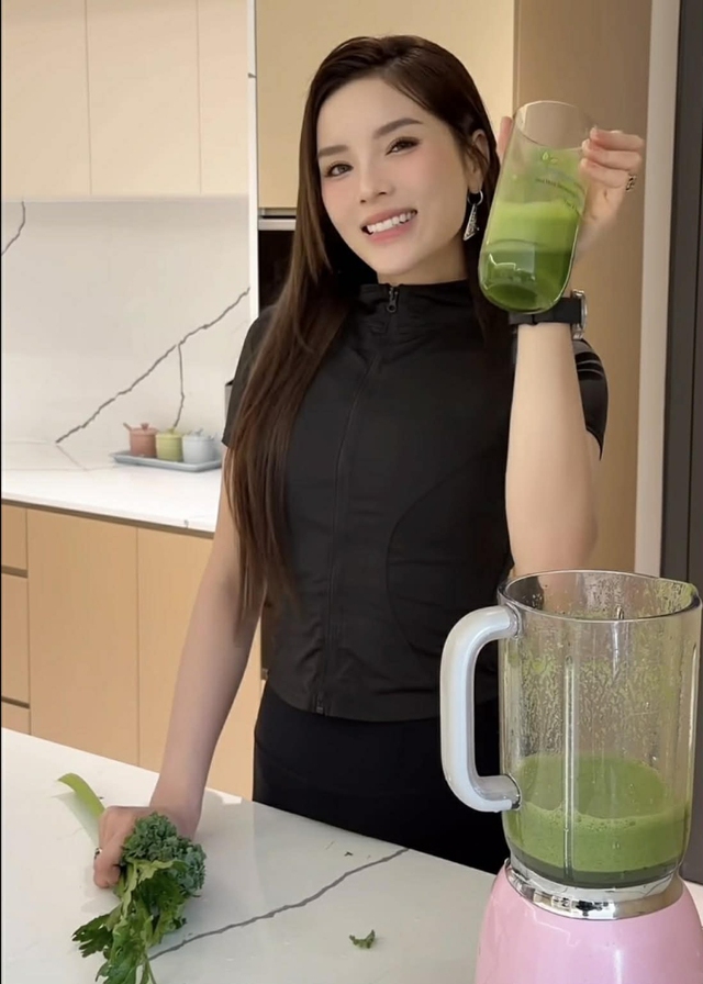 Kỳ Duy&ecirc;n "bật m&iacute;" 2 m&oacute;n đồ uống đốt mỡ cực thơm ngon: To&agrave;n nguy&ecirc;n liệu rẻ b&egrave;o ra chợ l&agrave; c&oacute;, nh&igrave;n v&ograve;ng eo l&agrave; đủ uy t&iacute;n! - Ảnh 4.