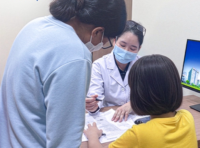 Bé trai 6 tuổi ho suốt 6 tháng không khỏi, bác sĩ chỉ rõ nguyên nhân bất ngờ - Ảnh 1. Bé trai 6 tuổi ho suốt 6 tháng không khỏi, bác sĩ chỉ rõ nguyên nhân bất ngờ - Ảnh 1.