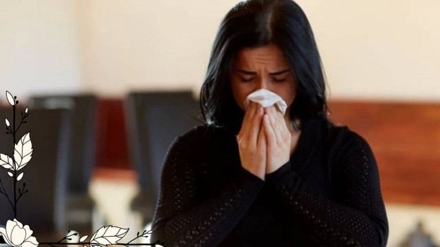 L&yacute; do v&igrave; sao lại c&oacute; quan niệm nước mắt kh&ocirc;ng được để rơi l&ecirc;n thi thể người đ&atilde; khuất ? - Ảnh 1.