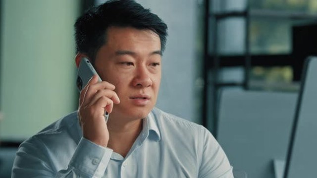 Cáng đáng gia đình 40 năm, tôi bị bố mẹ và các em xem đó là nghĩa vụ: U60 tôi quyết định cắt liên lạc - Ảnh 1. Cáng đáng gia đình 40 năm, tôi bị bố mẹ và các em xem đó là nghĩa vụ: U60 tôi quyết định cắt liên lạc - Ảnh 1.