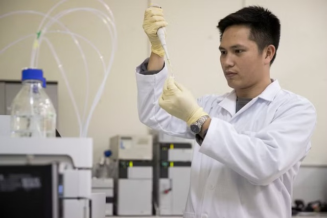 Bộ GD-ĐT quy định chuẩn nghề nghiệp giảng vi&ecirc;n đại học c&ocirc;ng lập v&agrave; tư thục - Ảnh 1.