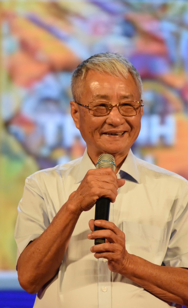 Tác giả Lý Tứ ra mắt 2 tác phẩm về Phật pháp - Ảnh 3. Tác giả Lý Tứ ra mắt 2 tác phẩm về Phật pháp - Ảnh 3.