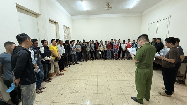 Tin s&aacute;ng 13/4: - Ảnh 3.