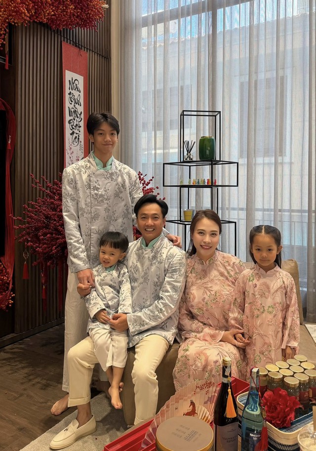 Subeo - con trai Hồ Ngọc H&agrave; c&ocirc;ng khai xuất hiện c&ugrave;ng bạn g&aacute;i, khoe thần th&aacute;i sang trọng - Ảnh 9.