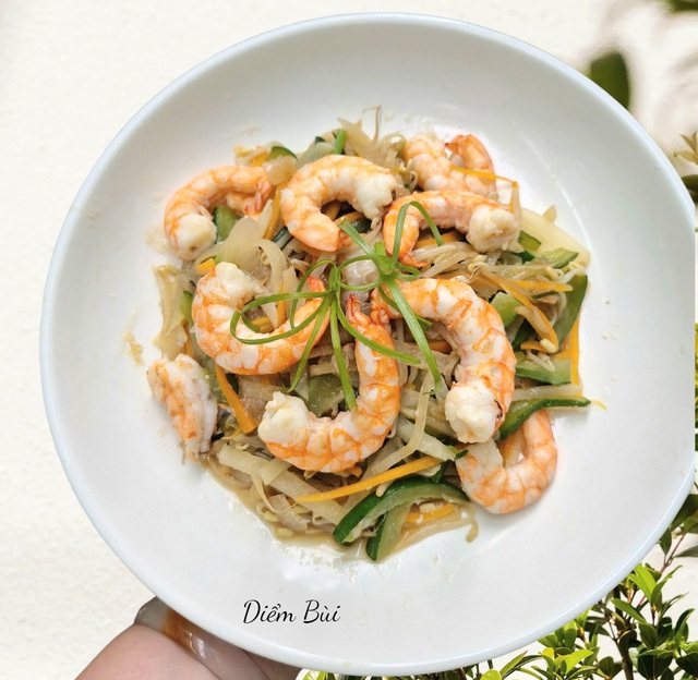 Mâm cơm đúng cách sau tuổi 40 giúp cơ thể nhẹ nhõm hơn mỗi ngày - Ảnh 3. Mâm cơm đúng cách sau tuổi 40 giúp cơ thể nhẹ nhõm hơn mỗi ngày - Ảnh 3.