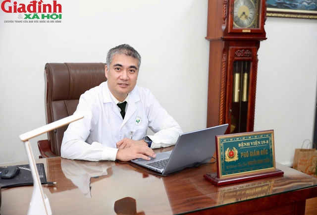 Đi ngo&agrave;i ph&acirc;n đen cảnh b&aacute;o ung thư đại tr&agrave;ng di căn gan: Dấu hiệu dễ bị bỏ qua - Ảnh 3.