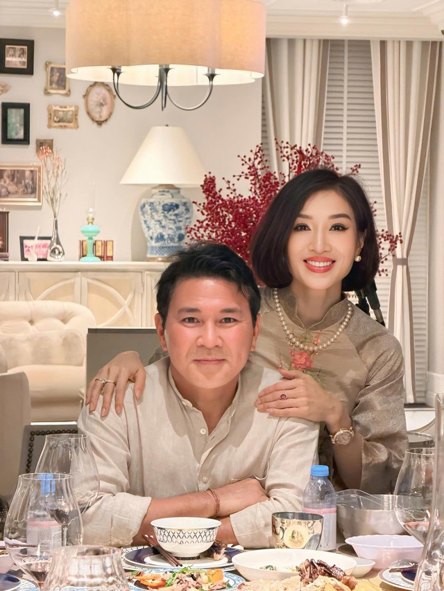 21 năm hôn nhân từ lúc ở nhà thuê đến lúc ở biệt thự 600m2 của Hoa khôi Thể thao Thu Hương - Ảnh 3. 21 năm hôn nhân từ lúc ở nhà thuê đến lúc ở biệt thự 600m2 của Hoa khôi Thể thao Thu Hương - Ảnh 3.