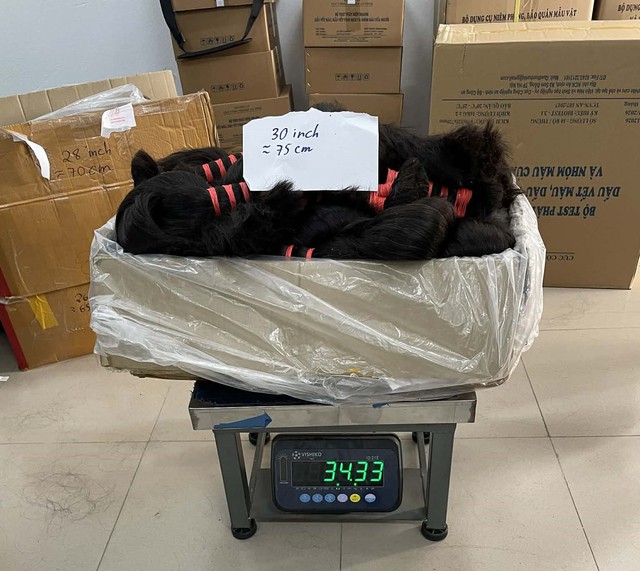 Bắt đối tượng tạo lệnh chuyển tiền giả chiếm đoạt hơn 2,1 tỷ đồng - Ảnh 2.