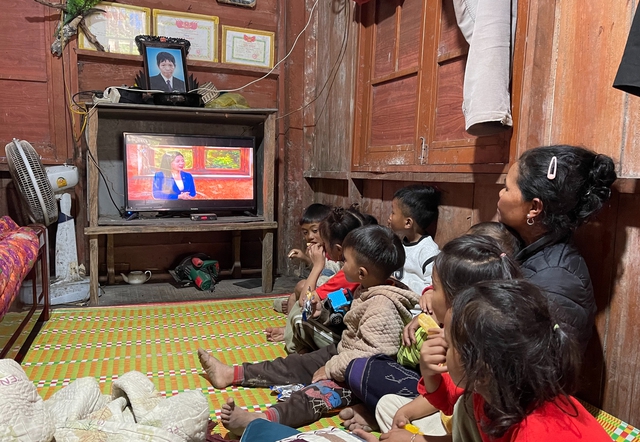 Cụ &ocirc;ng người Arem thấy đồng b&agrave;o m&igrave;nh từ hang đ&aacute; đến cuộc sống văn minh - Ảnh 6.