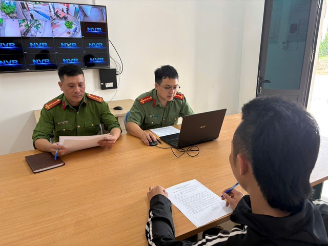 L&agrave;o Cai: TikToker 'c&acirc;u tương t&aacute;c' bằng nội dung phản cảm, nhận c&aacute;i kết đắt gi&aacute; - Ảnh 2.