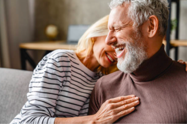 Ngủ ri&ecirc;ng suốt 10 năm vẫn hạnh ph&uacute;c: B&iacute; quyết giữ h&ocirc;n nh&acirc;n của cặp vợ chồng trung ni&ecirc;n - Ảnh 3.