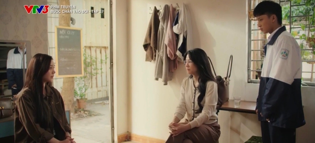 Bước ch&acirc;n v&agrave;o đời - Tập 27: Qu&acirc;n đồng &yacute; đi du học, đặt điều kiện với bố mẹ để bảo vệ Thương - Ảnh 16.