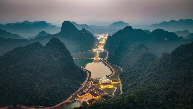 C&aacute;c địa danh vừa đẹp vừa kh&ocirc;ng qu&aacute; đ&ocirc;ng đ&uacute;c để bạn c&oacute; thể tận hưởng kỳ nghỉ lễ trọn vẹn 30/4 -1/5 - Ảnh 1.