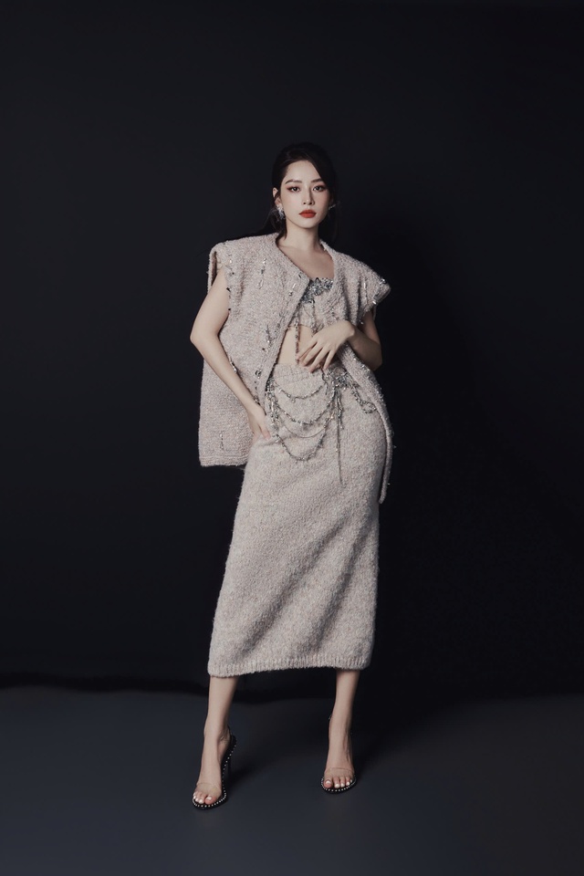 Chipu chỉ 'nhỉnh' 1m6 c&oacute; thể c&acirc;n được mọi loại trang phục nhờ c&aacute;ch  - Ảnh 19.