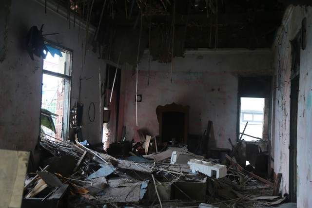 Chung cư cũ phường Nam Định Ninh B&igrave;nh xuống cấp nghi&ecirc;m trọng , nỗi lo an to&agrave;n - Ảnh 6.