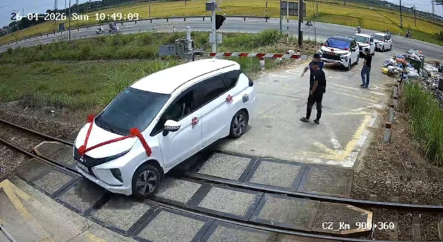 Tin s&aacute;ng 28/4: Th&ocirc;ng tin mới nhất về tăng lương hưu từ 1/7; Dựng chuyện bị cướp để '&ocirc;m' tiền h&agrave;ng, nam shipper bị lật tẩy - Ảnh 1.