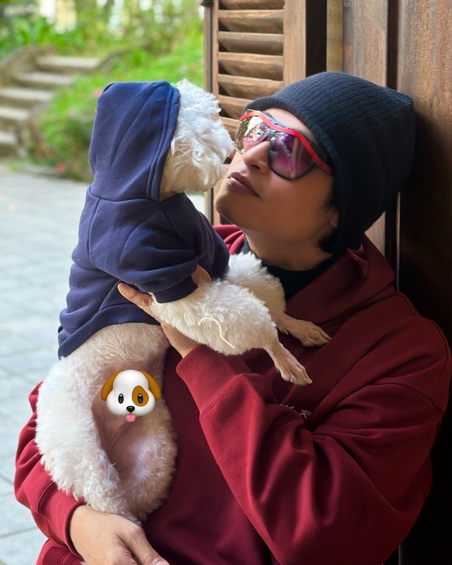 Qu&aacute; tuổi tứ tuần, qu&yacute; &ocirc;ng Vbiz h&aacute;t 'Th&aacute;ng Tư l&agrave; lời n&oacute;i dối của em' vẫn độc th&acirc;n, chăm l&agrave;m từ thiện - Ảnh 9.