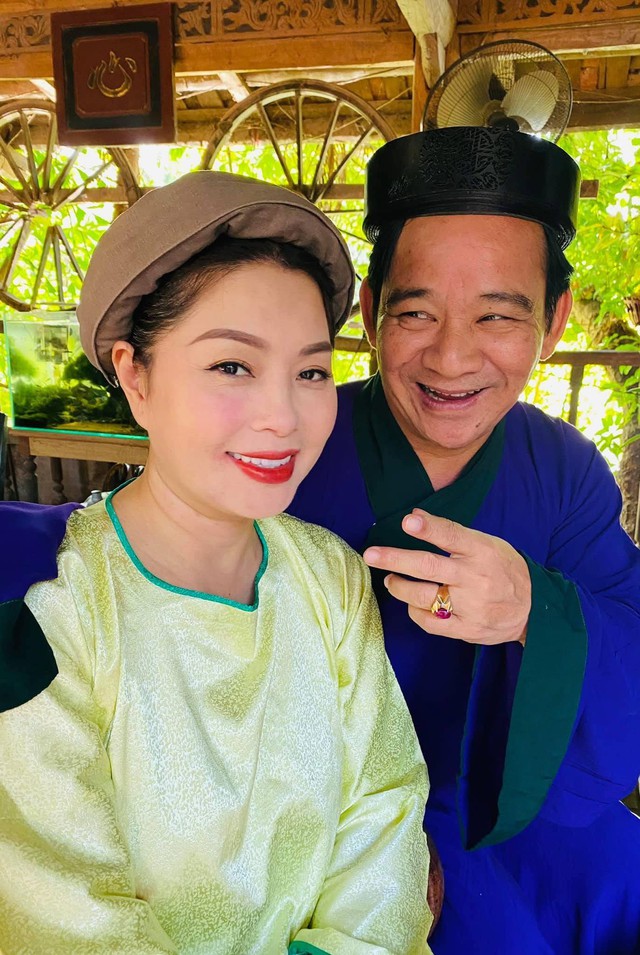 T&uacute; ch&aacute;o l&ograve;ng lạc quan - Ảnh 4.