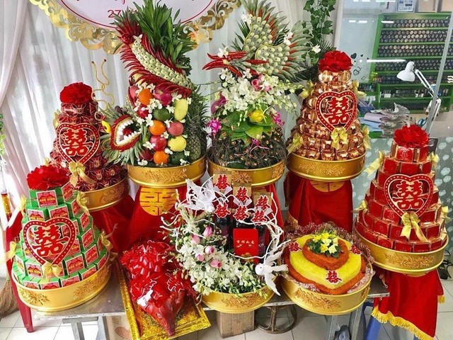 Ý nghĩa số lượng tráp ăn hỏi - 5, 7, 9 tráp tượng trưng điều gì? - Ảnh 2. Ý nghĩa số lượng tráp ăn hỏi - 5, 7, 9 tráp tượng trưng điều gì? - Ảnh 2.