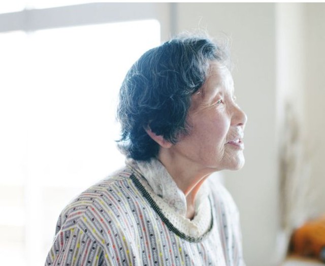 Tuổi gi&agrave; an y&ecirc;n hay khổ sở: Kh&aacute;c biệt nằm ở một lựa chọn từ rất sớm - Ảnh 1.