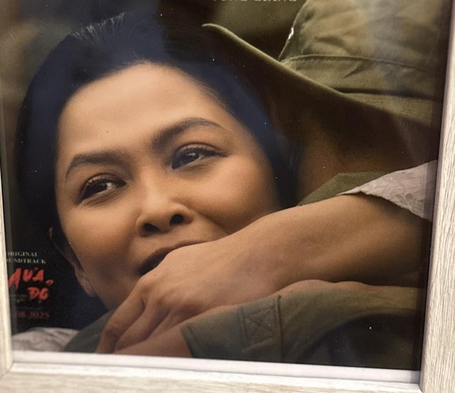 Tuổi trung ni&ecirc;n l&agrave;m mẹ đơn th&acirc;n nu&ocirc;i 2 con trai kh&ocirc;n lớn của nữ diễn vi&ecirc;n phim 'Mưa đỏ' - Ảnh 5.