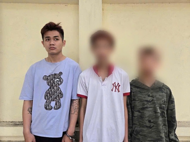 Nh&oacute;m cướp nh&iacute; giật t&agrave;i sản của cụ b&agrave; 96 tuổi tại H&agrave; Nội - Ảnh 1.