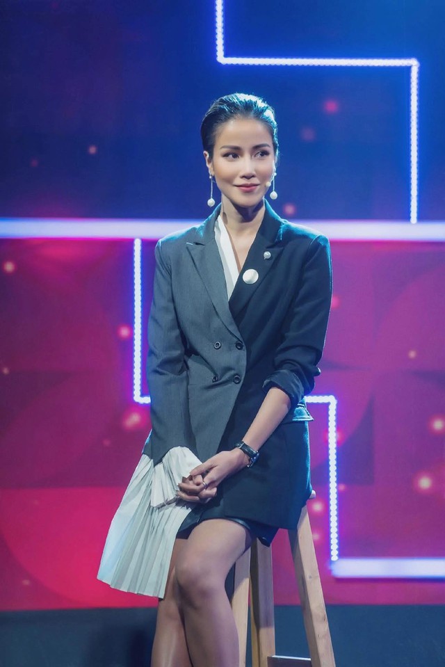 Người mẫu cùng thời Thanh Hằng, Xuân Lan vừa công khai kết hôn lần 3 với chồng Tây hơn 17 tuổi là ai? - Ảnh 6. Người mẫu cùng thời Thanh Hằng, Xuân Lan vừa công khai kết hôn lần 3 với chồng Tây hơn 17 tuổi là ai? - Ảnh 6.