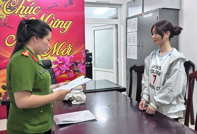 Bắt giữ đối tượng quan trọng trong vụ &aacute;n 103 bị c&aacute;o cho vay l&atilde;i nặng v&agrave; vận chuyển tr&aacute;i ph&eacute;p h&agrave;ng h&oacute;a, tiền tệ qua bi&ecirc;n giới - Ảnh 1.