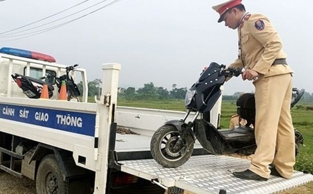 Những lỗi vi phạm giao thông bị CSGT tạm giữ, tịch thu xe năm 2026, triệu người dân cần biết ngay - Ảnh 1. Những lỗi vi phạm giao thông bị CSGT tạm giữ, tịch thu xe năm 2026, triệu người dân cần biết ngay - Ảnh 1.