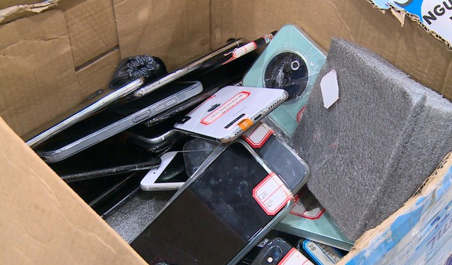 Khi ' &ocirc;ng tr&ugrave;m ' ngọai quốc điều h&agrave;nh lừa đảo xuy&ecirc;n quốc gia tại H&agrave; Nội năm 2026 - Ảnh 2.