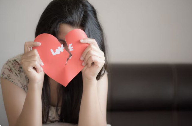 Tr&aacute;i tim mong manh: Những cung ho&agrave;ng đạo dễ bị tổn thương trong t&igrave;nh y&ecirc;u - Ảnh 2.