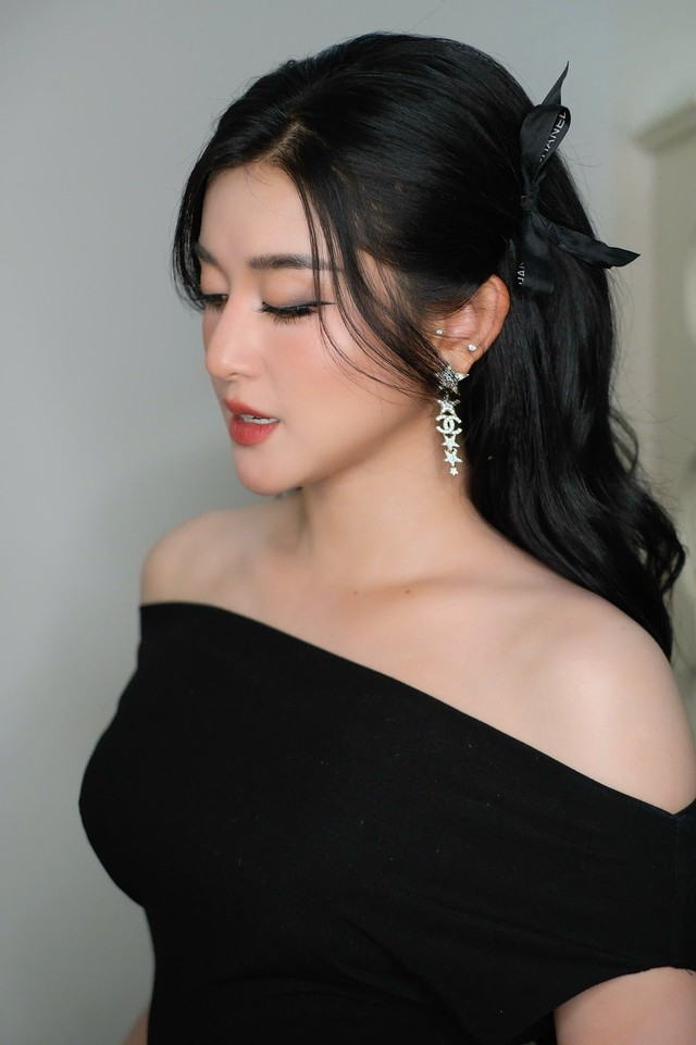 Ch&acirc;n dung &aacute; hậu g&acirc;y tranh c&atilde;i MXH bởi c&acirc;u chuyện 'pass đồ' - Ảnh 8.