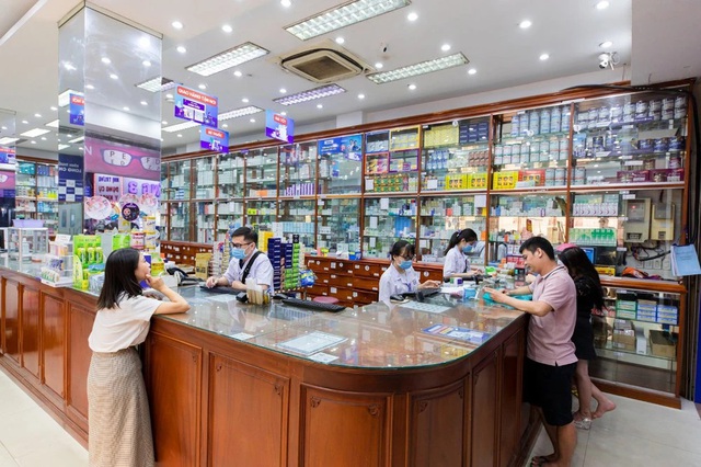 Từ 15/5 một quy định mới về mua b&aacute;n thuốc ch&iacute;nh thức c&oacute; hiệu lực, người d&acirc;n cần đặc biệt ch&uacute; &yacute; khung h&igrave;nh phạt c&oacute; thể l&ecirc;n tới 200 triệu đồng - Ảnh 1.