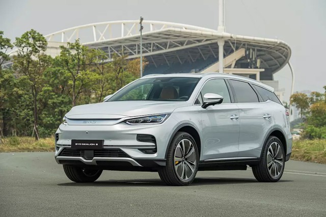SUV 7 chỗ hạng sang gi&aacute; từ 1 , 4 tỷ đồng: Lựa chọn tuyệt vời 2026 - Ảnh 5.
