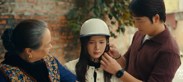 Ngược đường Ngược nắng Tập 27 Đ&igrave;nh T&uacute; m&acirc;u thuẫn mẹ v&agrave; cụ Ch&iacute;nh l&uacute; lẫn - Ảnh 2.
