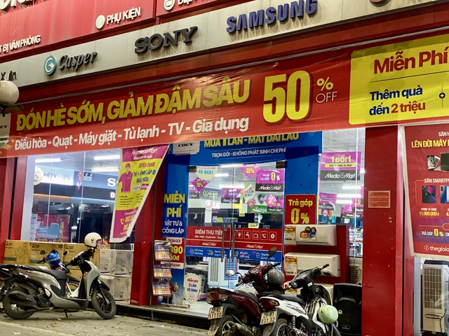 H&agrave;ng loạt si&ecirc;u thị điện m&aacute;y tung chương tr&igrave;nh ưu đ&atilde;i đặc biệt đối với c&aacute;c sản phẩm l&agrave;m m&aacute;t dịp h&egrave; 2026 - Ảnh 5.
