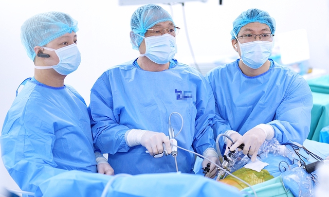 Người đ&agrave;n &ocirc;ng 71 tuổi ph&aacute;t hiện ung thư thực quản giai đoạn sớm nhờ 1 việc m&agrave; nhiều người Việt bỏ qua - Ảnh 1.