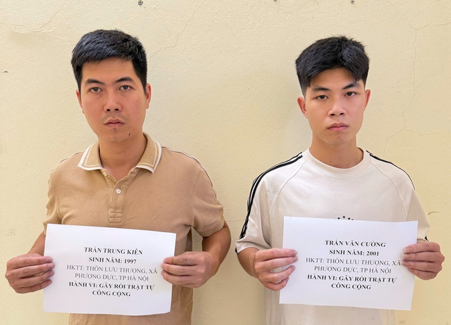 H&agrave; Nội: Danh t&iacute;nh hai anh em x&ocirc;ng v&agrave;o qu&aacute;n cắt t&oacute;c h&agrave;nh hung d&atilde; man người phụ nữ - Ảnh 2.