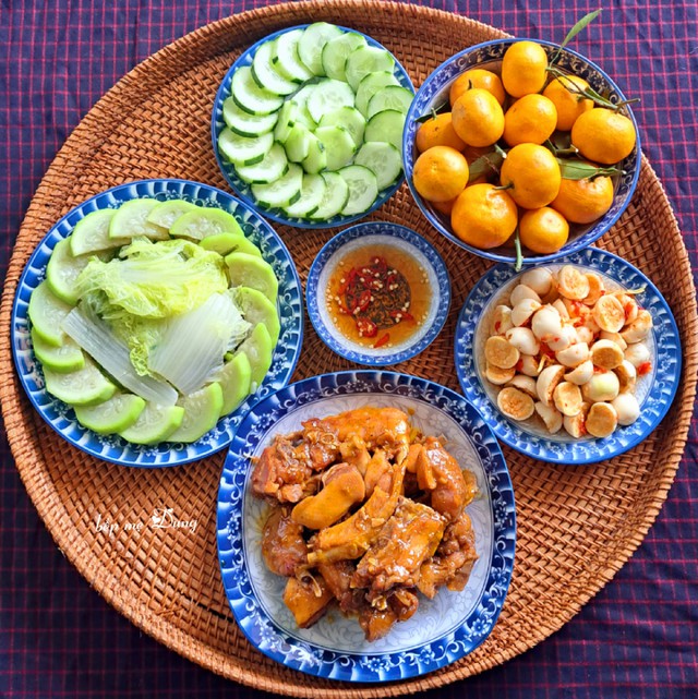 7 mâm cơm gia đình đủ chất cho gia đình 4 người - Ảnh 1. 7 mâm cơm gia đình đủ chất cho gia đình 4 người - Ảnh 1.