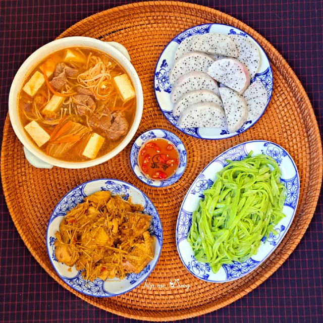 8 Mâm cơm gia đình ngon miệng cho chồng thích ăn cơm nhà - Ảnh 2. 8 Mâm cơm gia đình ngon miệng cho chồng thích ăn cơm nhà - Ảnh 2.