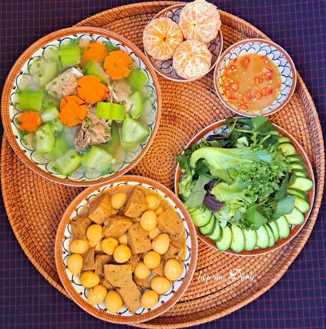 8 Mâm cơm gia đình ngon miệng cho chồng thích ăn cơm nhà - Ảnh 3. 8 Mâm cơm gia đình ngon miệng cho chồng thích ăn cơm nhà - Ảnh 3.