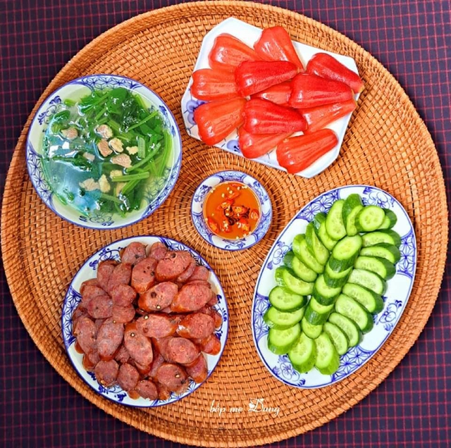 7 mâm cơm gia đình đủ chất cho gia đình 4 người - Ảnh 6. 7 mâm cơm gia đình đủ chất cho gia đình 4 người - Ảnh 6.