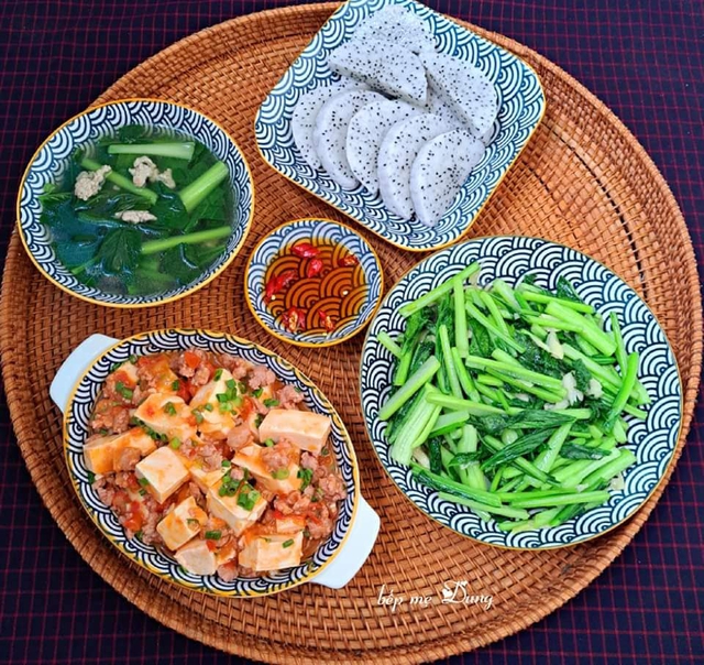 7 mâm cơm gia đình đủ chất cho gia đình 4 người - Ảnh 7. 7 mâm cơm gia đình đủ chất cho gia đình 4 người - Ảnh 7.
