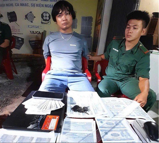 Tin sáng 19/5: Quán cơm lấn chiếm ngõ ở Cầu Giấy bị phạt 35 triệu đồng; trường hợp nào được công bố giới tính thai nhi? - Ảnh 5. Tin sáng 19/5: Quán cơm lấn chiếm ngõ ở Cầu Giấy bị phạt 35 triệu đồng; trường hợp nào được công bố giới tính thai nhi? - Ảnh 5.