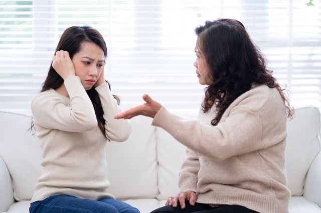 Chê con dâu vô dụng suốt nhiều năm, mẹ chồng nhận 'quả đắng' khi tuổi già ập đến - Ảnh 1. Chê con dâu vô dụng suốt nhiều năm, mẹ chồng nhận 'quả đắng' khi tuổi già ập đến - Ảnh 1.