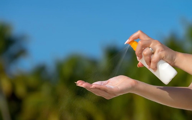 Tuyệt chi&ecirc;u biến 'tay th&ocirc;, ng&oacute;n ngắn' trở n&ecirc;n thon thả, mềm mại - Ảnh 1.