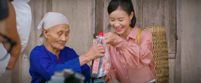 Lời hứa đầu ti&ecirc;n - Tập 6: Vi Minh bắt đầu thay đổi, thiếu gia Hải Đăng lấy l&ograve;ng được &ocirc;ng T&agrave;i v&agrave; Sơn - Ảnh 2.